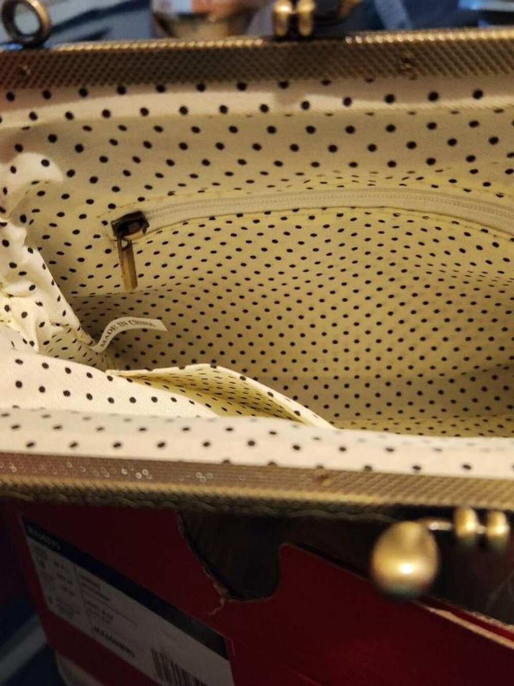 Bees Kisslock Bag      NEW!  yellow - Picture 3 of 4
